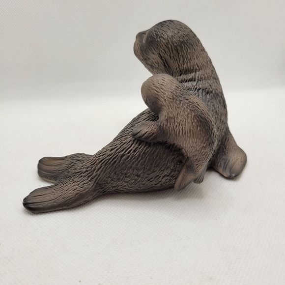 Seal Family Harvey Knox Vintage  Porcelain Figurine Made In Japan - Picture 13 of 13